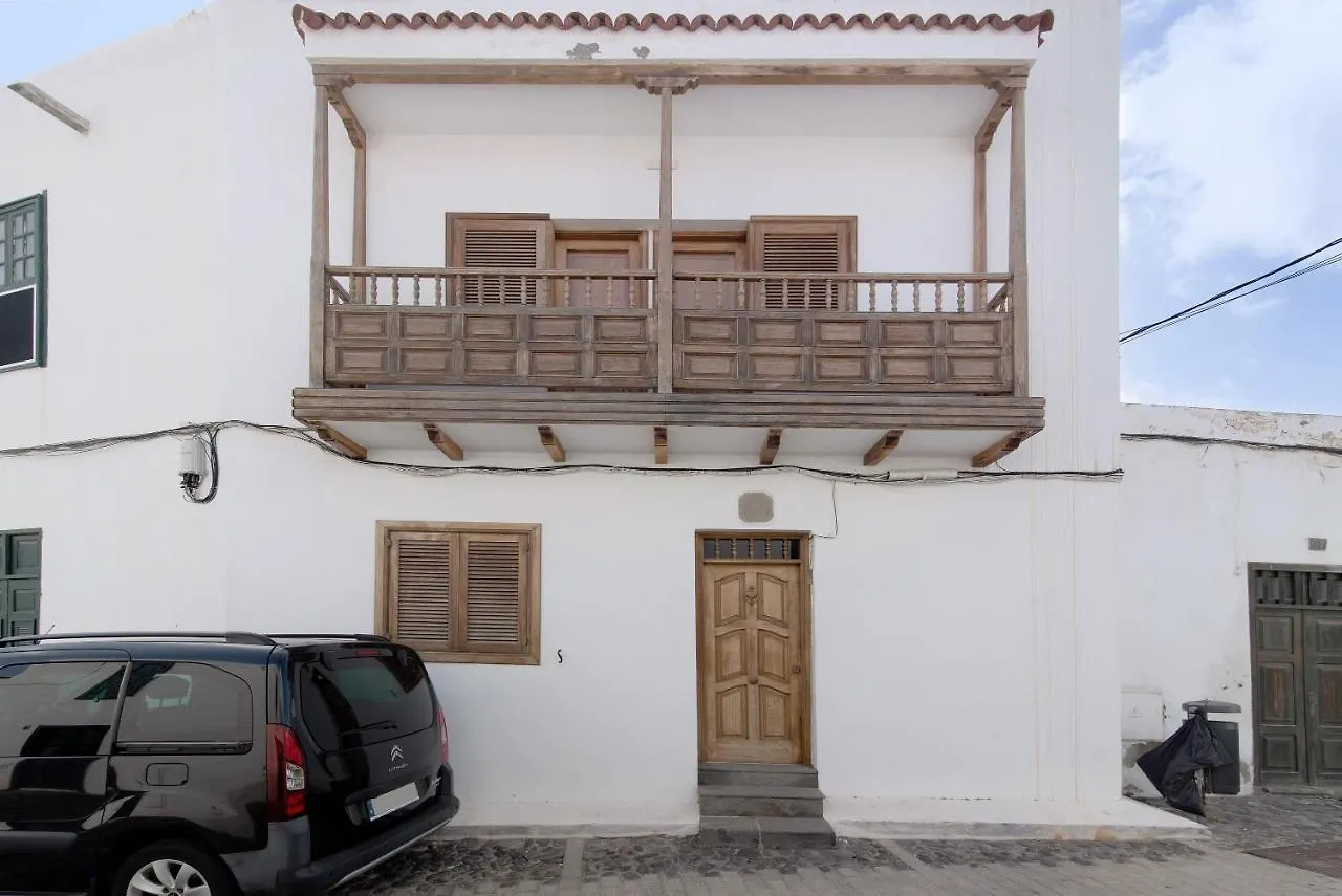 Balcon De Porteria Telde Daire